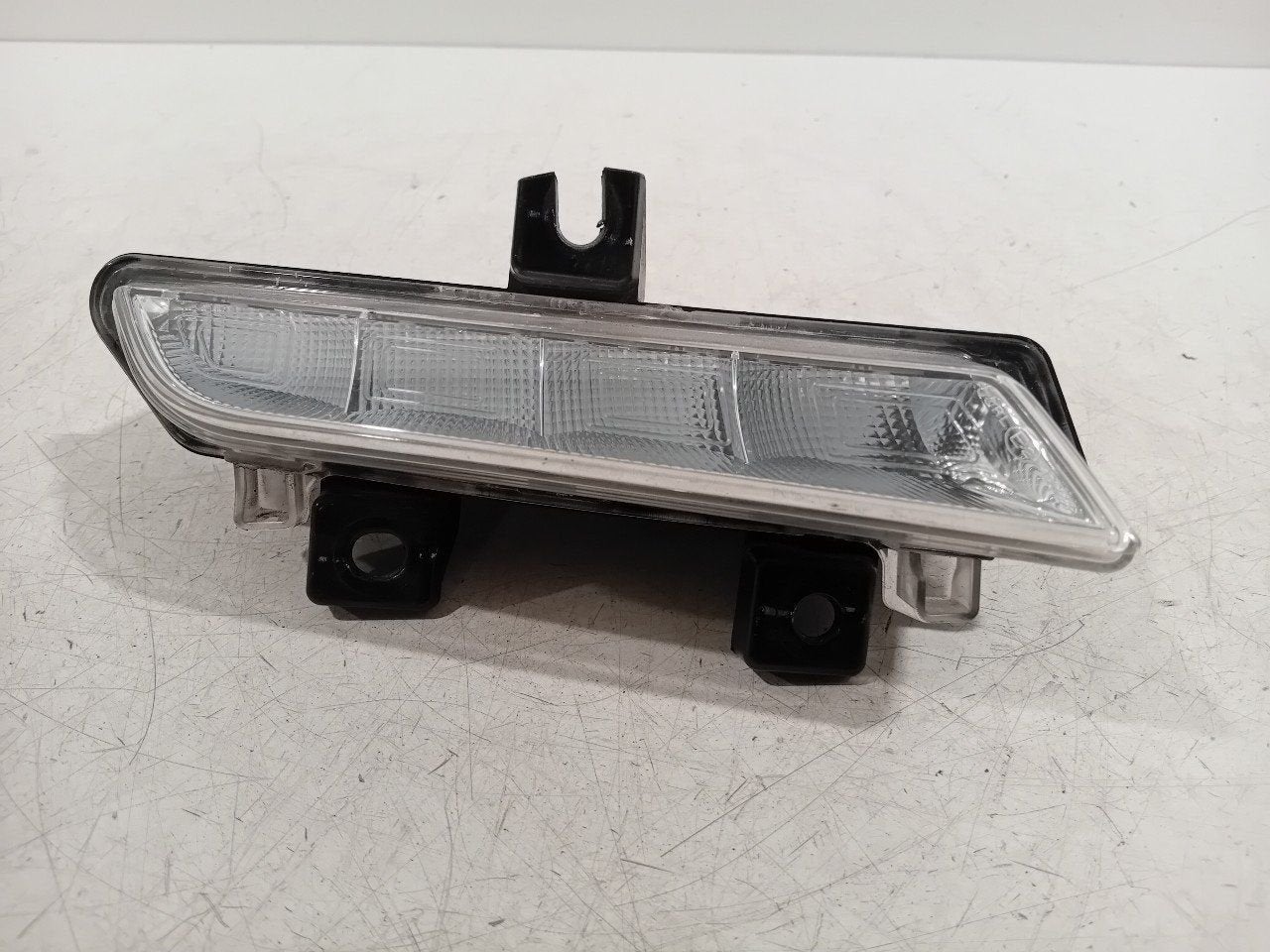 Daglichtrijverlichting rechts voor Renault Clio, Onderdelen@venauto.nl, Van der Ven Autorecycling B.V., Ettenseweg 76, 4706 PB Roosendaal, The Netherlands