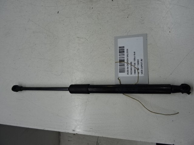 GASDRUKVEER VOOR Audi A4 (B9) (01-2015/11-2019), Gebruikt, Audi