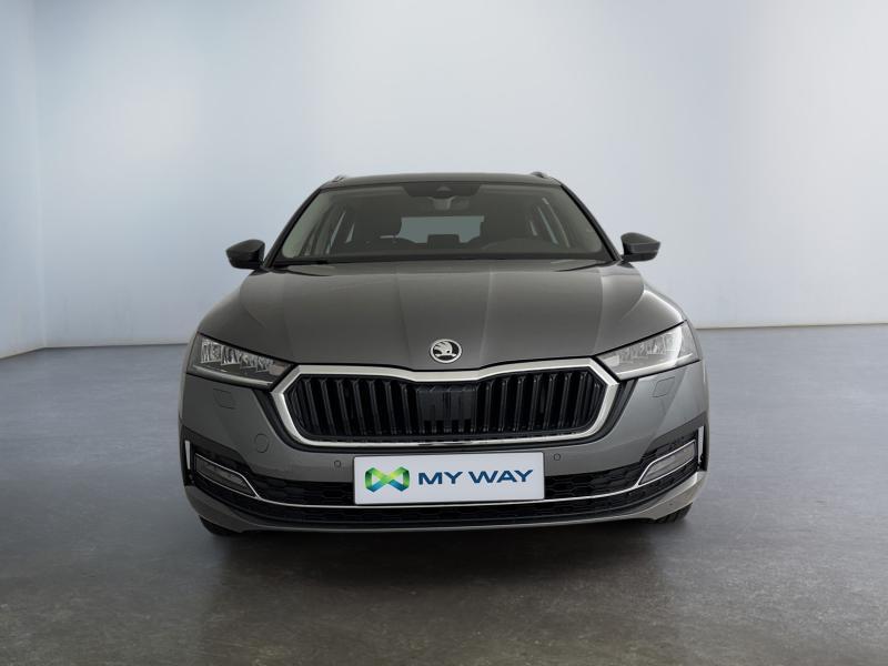 Skoda Octavia First Edition*GPS*Capteurs Av/Ar*Clim auto*, Argent ou Gris, Achat, Euro 6, Entreprise
