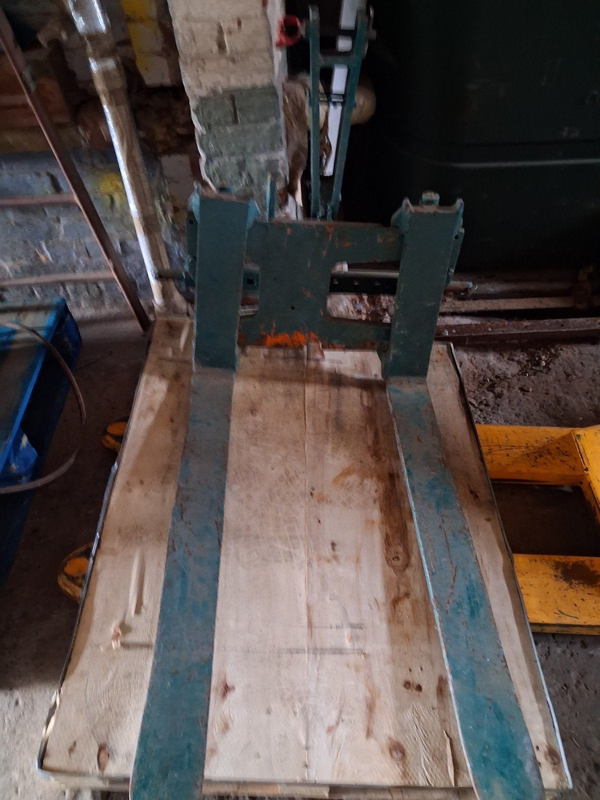 Pallet vork, Enlèvement