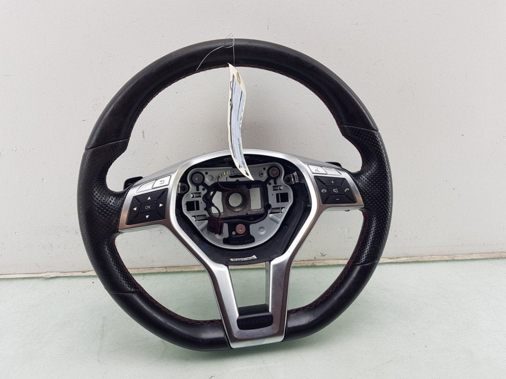 VOLANT DIRECTION Mercedes-Benz CLA (117.3) (01-2013/03-2019), Dhr. J. Ham, Mercedes-Benz, Administratie@autoham.nl, Utilisé