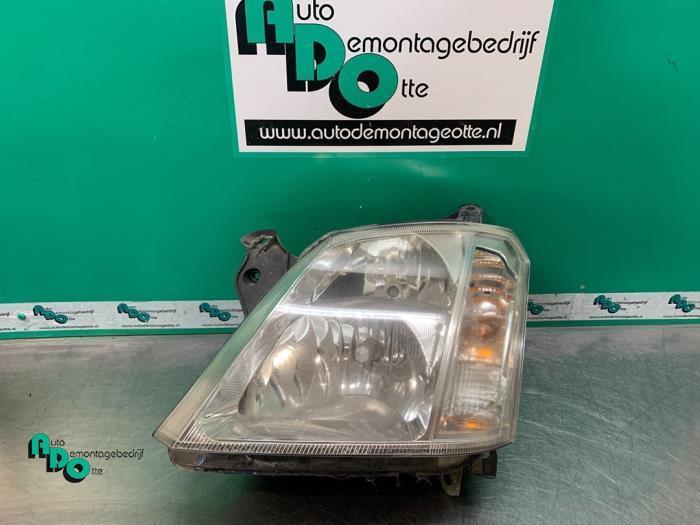 Koplamp links van een Opel Meriva (Meriva 03-), Gebruikt, -, -, Opel
