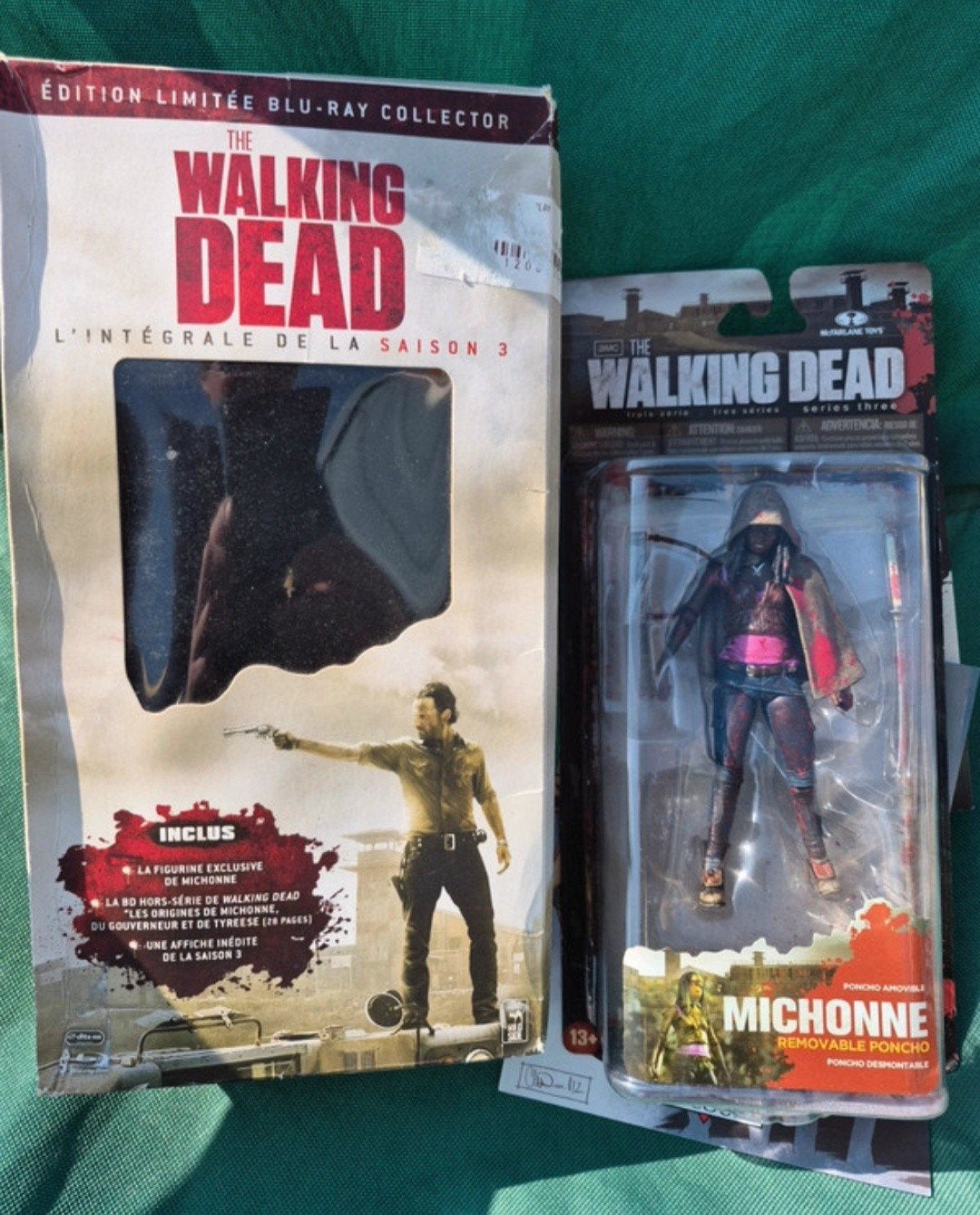 Walking Dead coffret collector, Enlèvement ou Envoi, Neuf