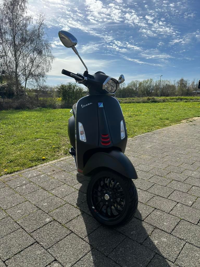 Piaggio Vespa Sprint (2021), Comme neuf, Classe B (45 km/h), Enlèvement, Essence