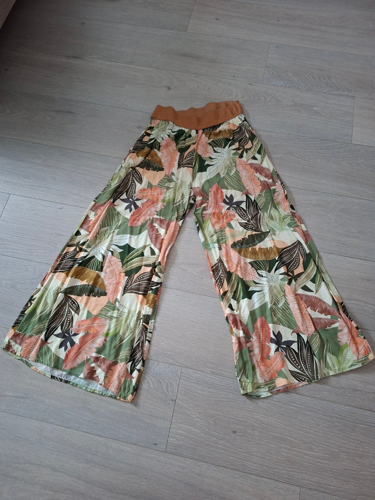 zomerbroek Cassis, Cassis, Ophalen of Verzenden, Maat 38/40 (M)
