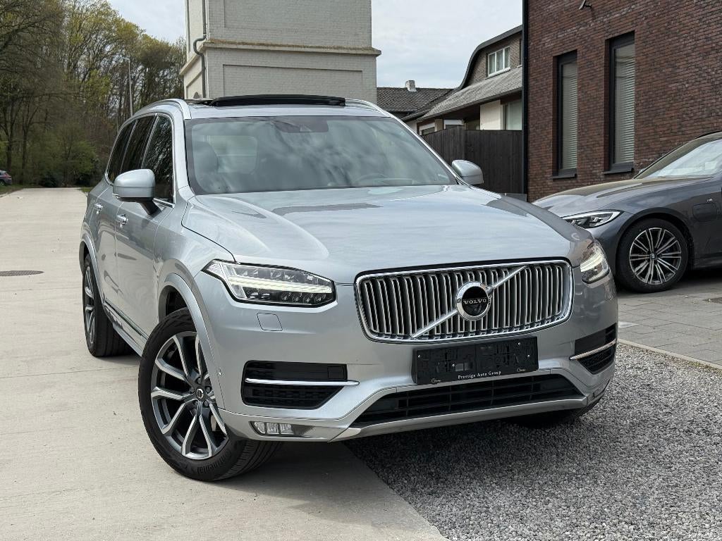 olvo XC90 2.0 D5 4WD R-Design *7pl.*Pano*360*Headsup*FULL*, Auto's, 7 zetels, Leder, Bedrijf, Diesel