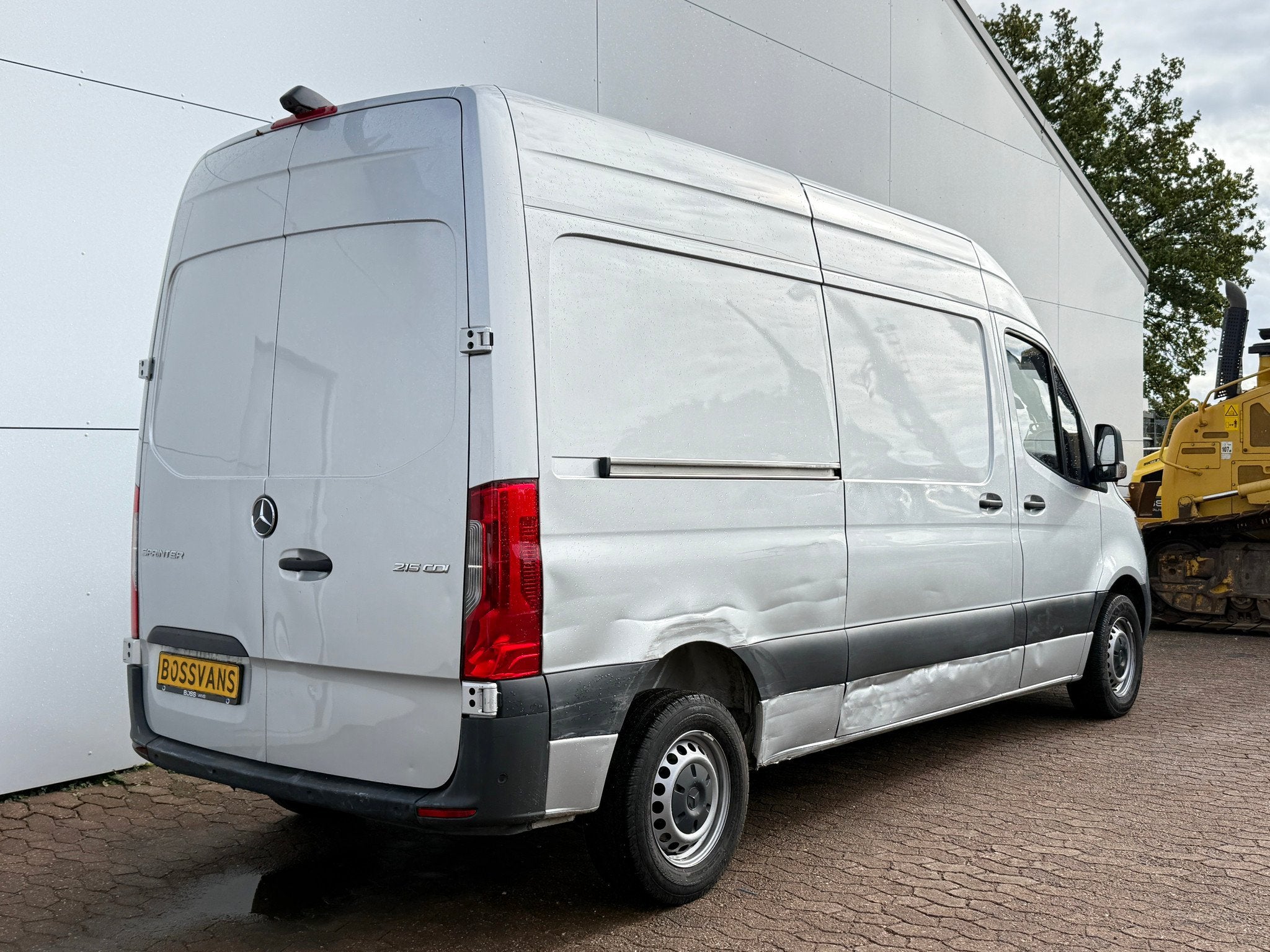 Mercedes Benz Sprinter 215 1.9 CDI Automaat L2H2 Climate Con, 4 deurs, Gebruikt, 4 cilinders, Elektrische ramen
