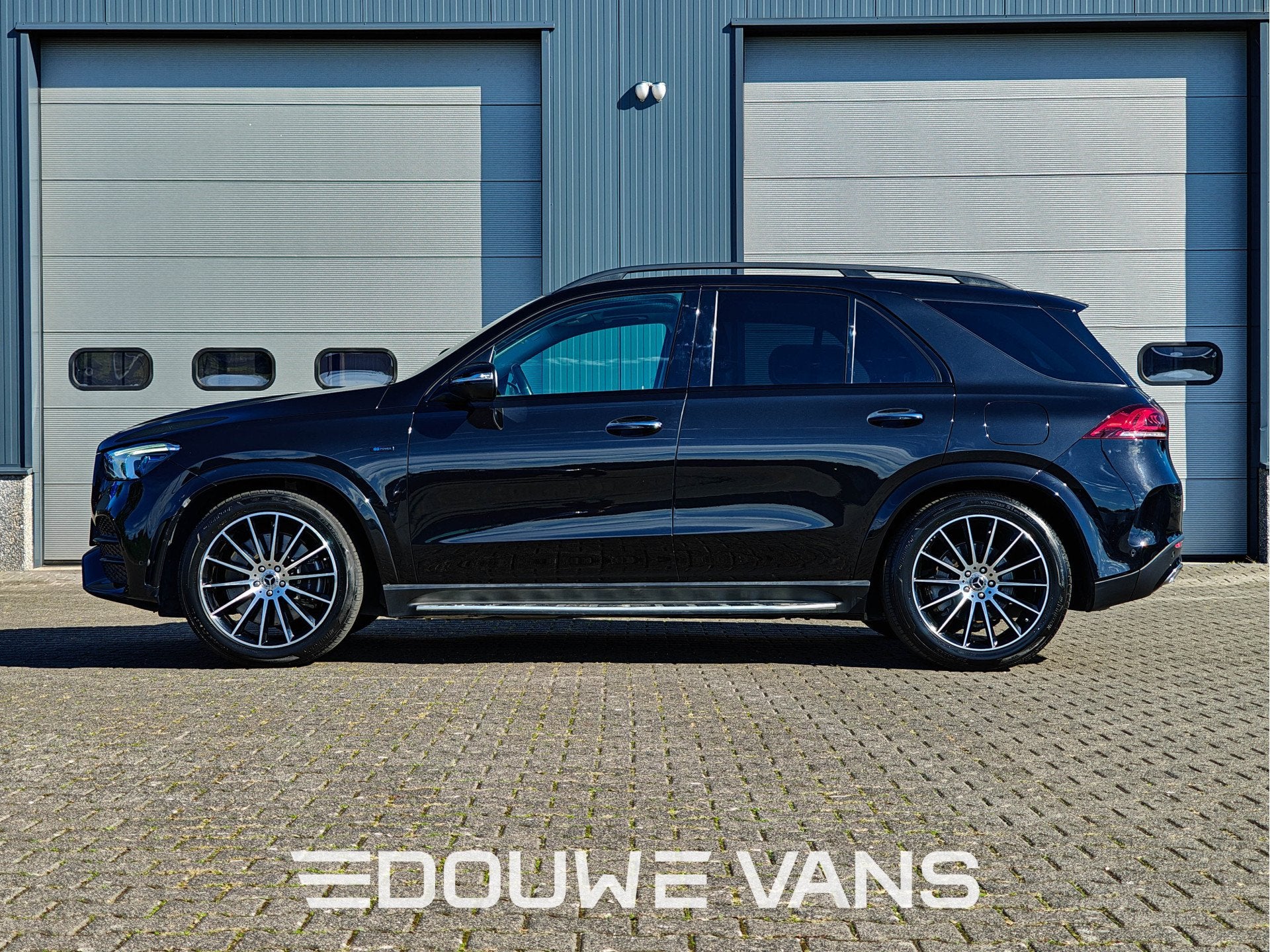 Mercedes-Benz GLE 350de AMG Panorama Burmester Memory Night, Autos, Cuir, Euro 6, Entreprise, Carnet d'entretien