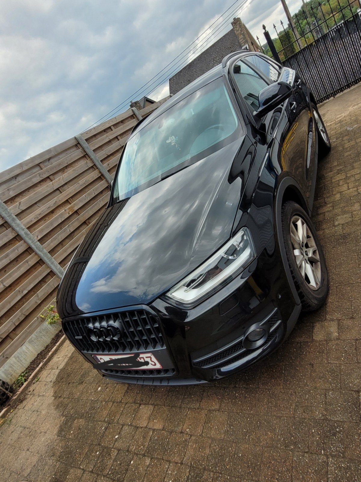 Zwarte audi Q3 te koop, Autos, Audi, 1395 cm³, Achat, 1800 kg, Euro 6