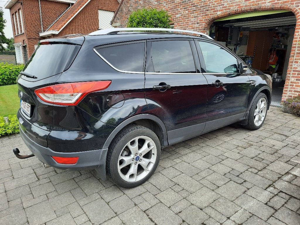 ford kuga SUV, Autos, Cuir, Euro 5, Achat, Carnet d'entretien