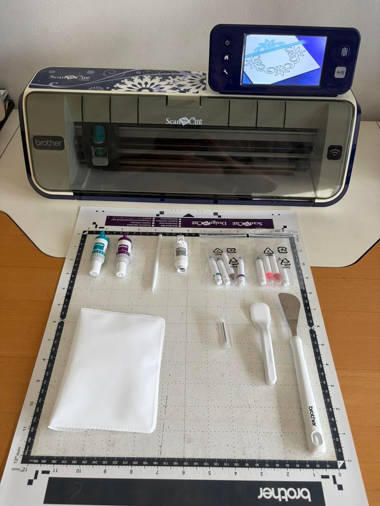 Brother CM900 snijplotter, Computers en Software, Printers, Ophalen, Zo goed als nieuw