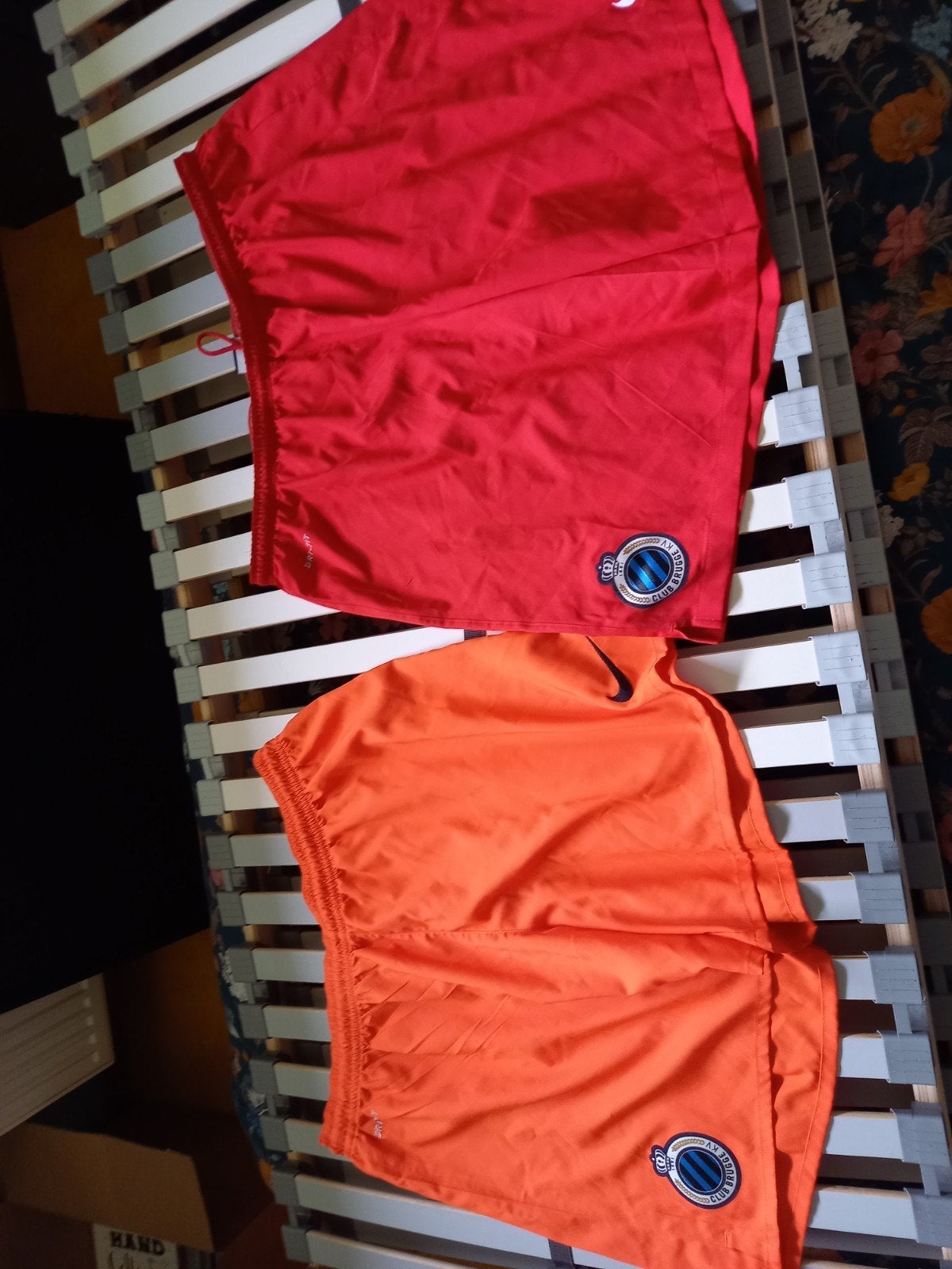 Shorts clubbrugge, Ophalen