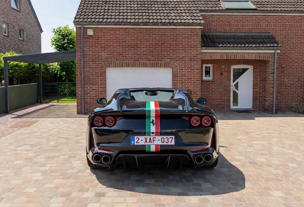 Ferrari 812 GTS, Autos, Cuir et Alcantara, Achat, 2 places, Entretenue par le concessionnaire
