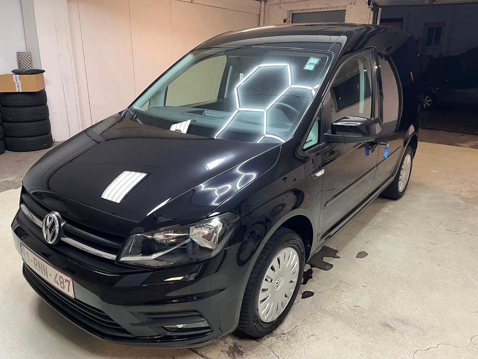Volkswagen Caddy, Voorwielaandrijving, Stof, 4 cilinders, Volkswagen