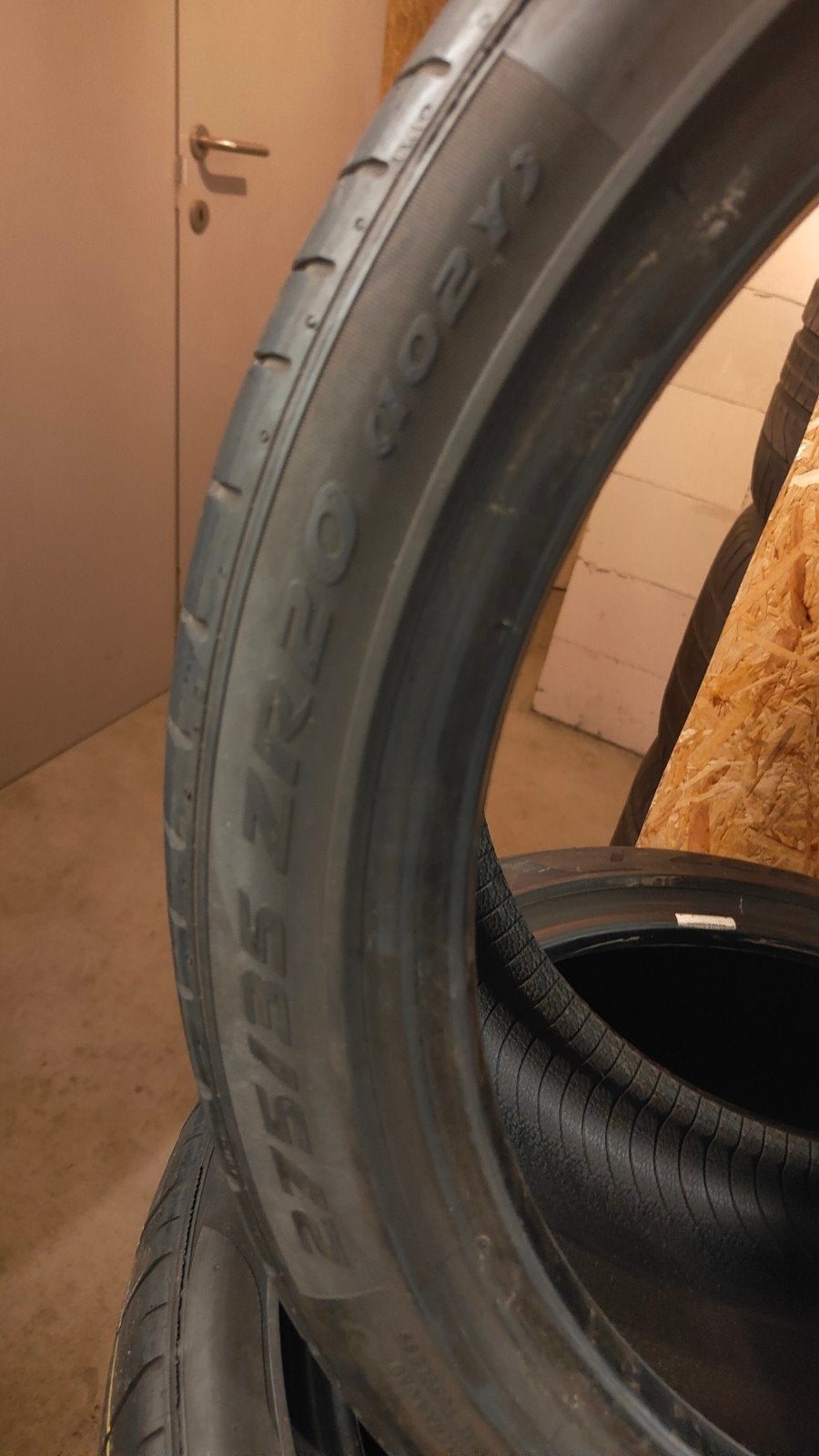 275/35r20 Pirelli 80€ per stuk met montage, Ophalen