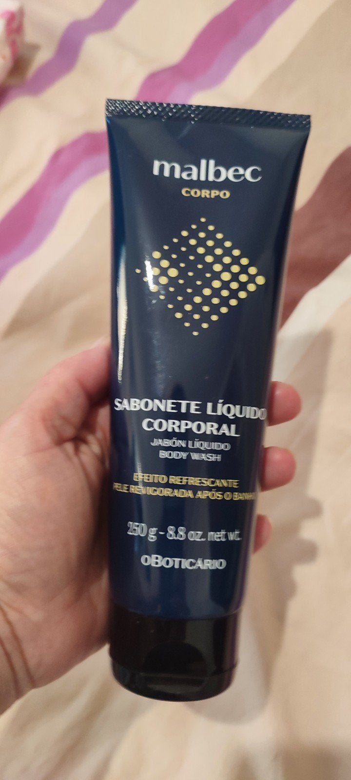 Gel douche corps Malbec | O Boticário | 250 g
Gel douche pou, Enlèvement ou Envoi, Neuf, Nettoyage