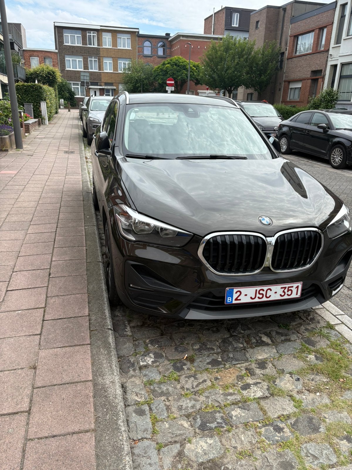 BMW X1    1.5 benzine, Zwart, Leder, 5 deurs, Particulier