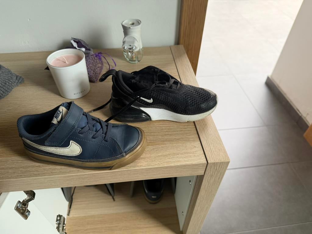 Nike schoenen kinderen, Ophalen, Zo goed als nieuw