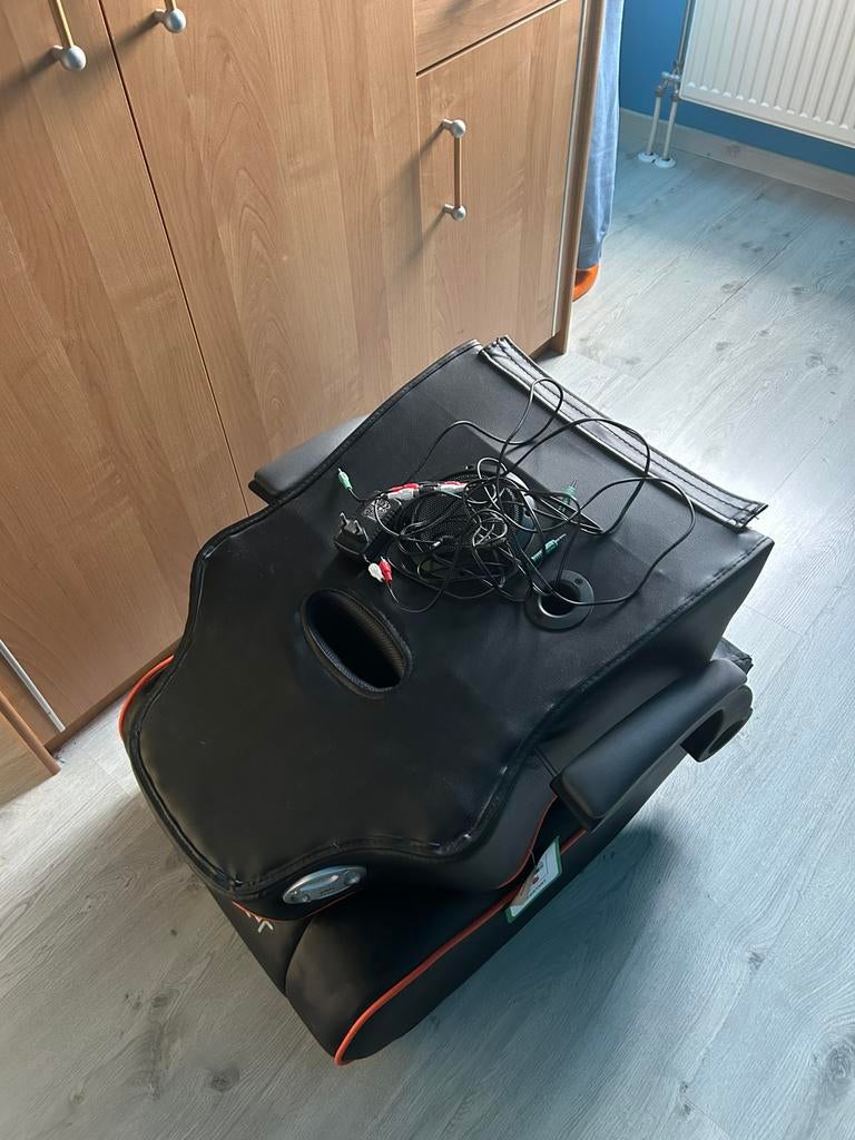 Gaming stoel, Ophalen, Zwart, Leer, Zo goed als nieuw