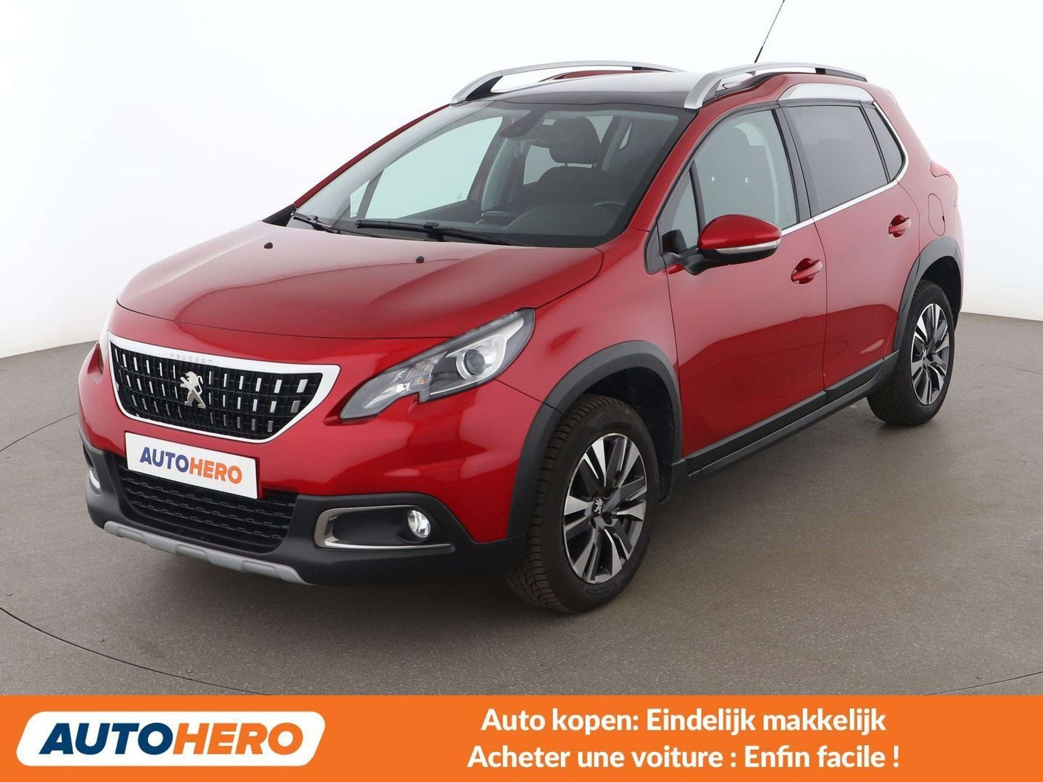 Peugeot 2008 1.2 PureTech Allure (bj 2017), Auto's, Peugeot, Voorwielaandrijving, Gebruikt, Zwart, 1199 cc