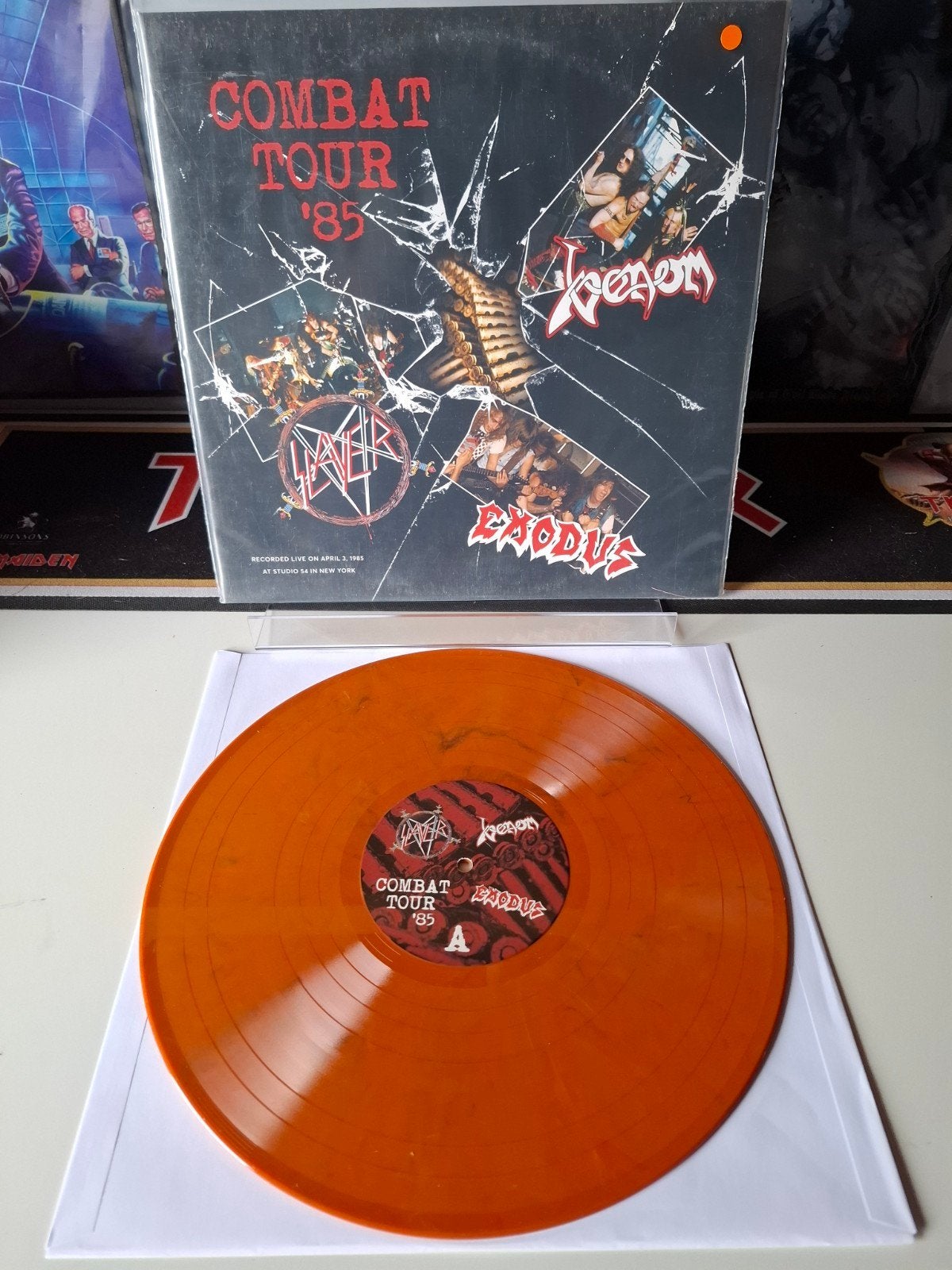 Slayer-Combat tour '85, CD & DVD, Vinyles | Hardrock & Metal, Thrash metal, Enlèvement ou Envoi, Compilation, Comme neuf