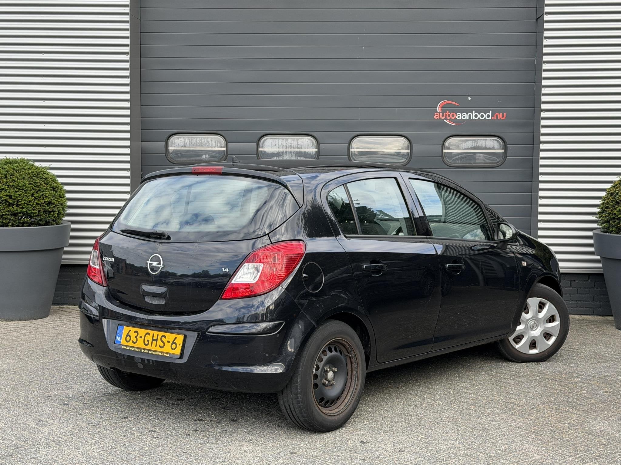 Opel Corsa 1.4-16V Enjoy, Autos, Entreprise, Boîte manuelle, 5 portes, 5 places