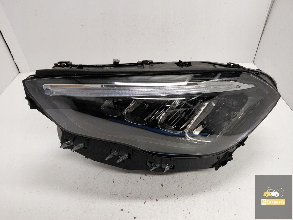 A2479063504, Mercedes GLA II W247 Clignotant de levage LED h, Mercedes-Benz AG, Mercedes-Benz, Utilisé, Mercedesstrasse 120
70372  Stuttgart, DE