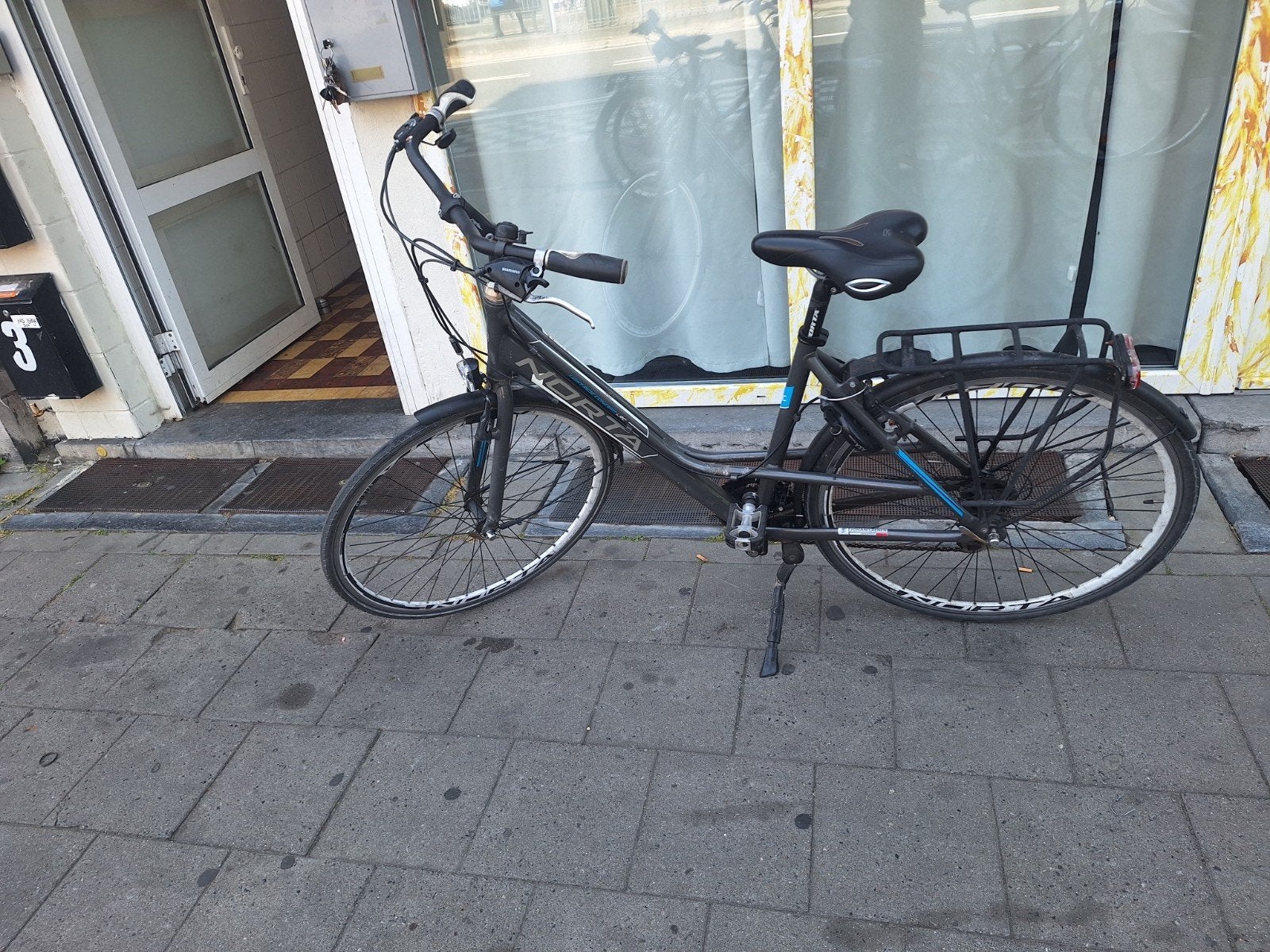 vrouwenfiets norta, Ophalen