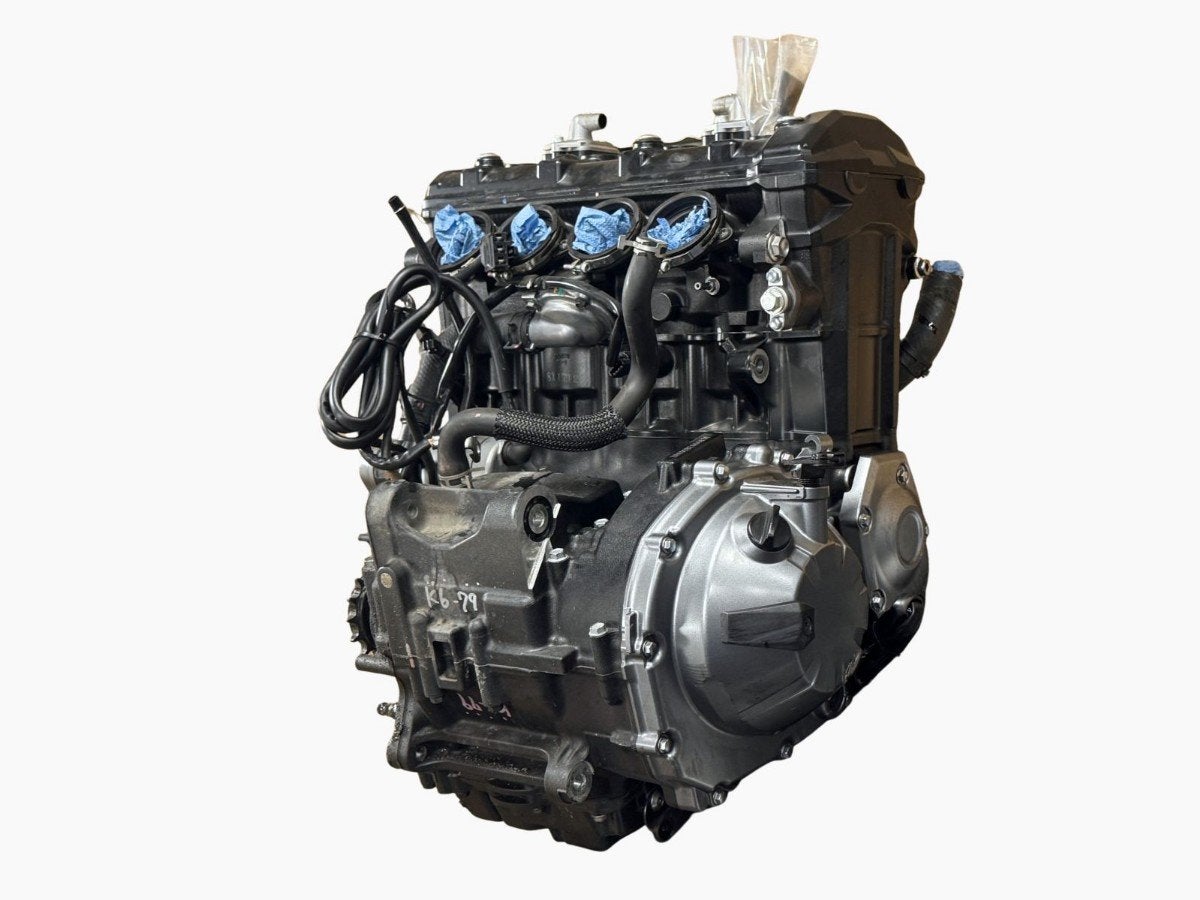 BLOC MOTEUR Kawasaki Z 900 2017-2019 (Z900 ZR900) (ZR900BE), Dhr. S. di Majo, Utilisé, Info@cama-motorparts.nl, P.J. Troelstraweg 8 8
3144 CX  MAASSLUIS, NL