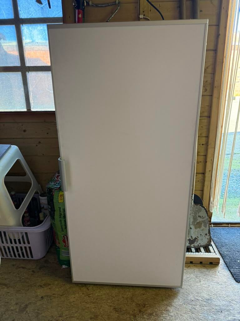 Inbouw bosh ijskast SPOTPRIJS 200€, Ophalen, Zo goed als nieuw, Inbouw