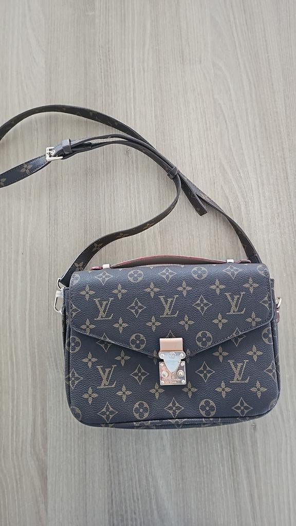 Handtas, Handtassen en Accessoires, Tassen | Schoudertassen, Ophalen