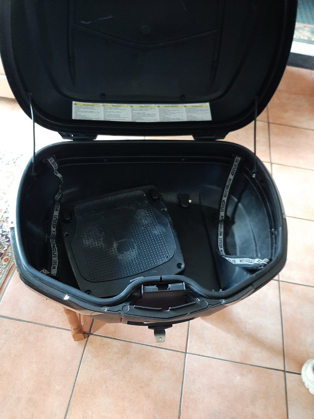 top case, Motoren, Ophalen