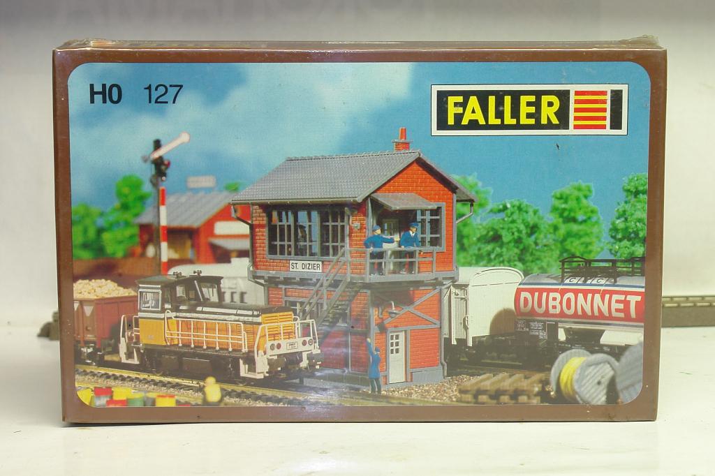 FALLER 127 kit HO POSTE D'AIGUILLAGE ST DIZIER SNCF, Autres marques, Enlèvement ou Envoi, Comme neuf, Pont, Tunnel ou Bâtiment