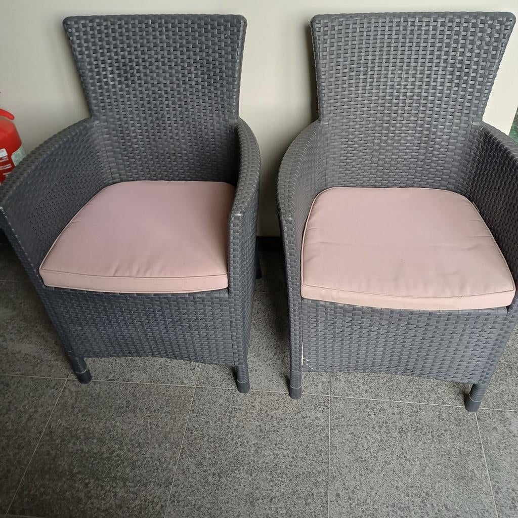 2 tuinzeteltjes in goede staat., Tuin en Terras, Ophalen