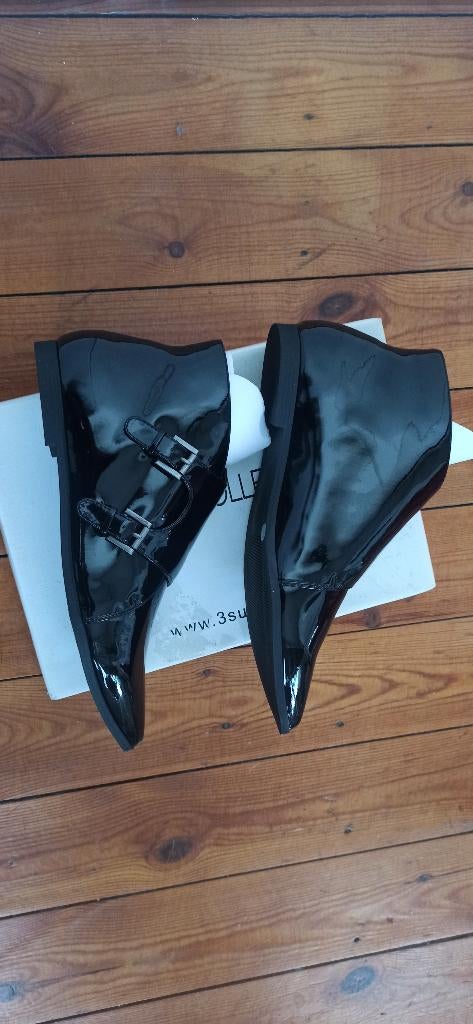 zwarte laklederen, platte schoenen maat 40 - NIEUW!!!, Kleding | Dames, Schoenen, Schoenen met lage hakken, 3 suisses, Zwart, Nieuw