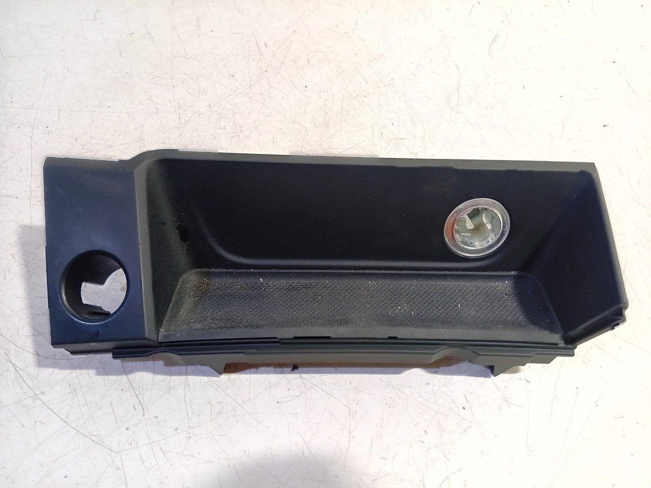 Aansluiting voor 12 volt Audi A4, Auto-onderdelen, Onderdelen@venauto.nl, Van der Ven Autorecycling B.V., Gebruikt, Ettenseweg 76, 4706 PB Roosendaal, The Netherlands
