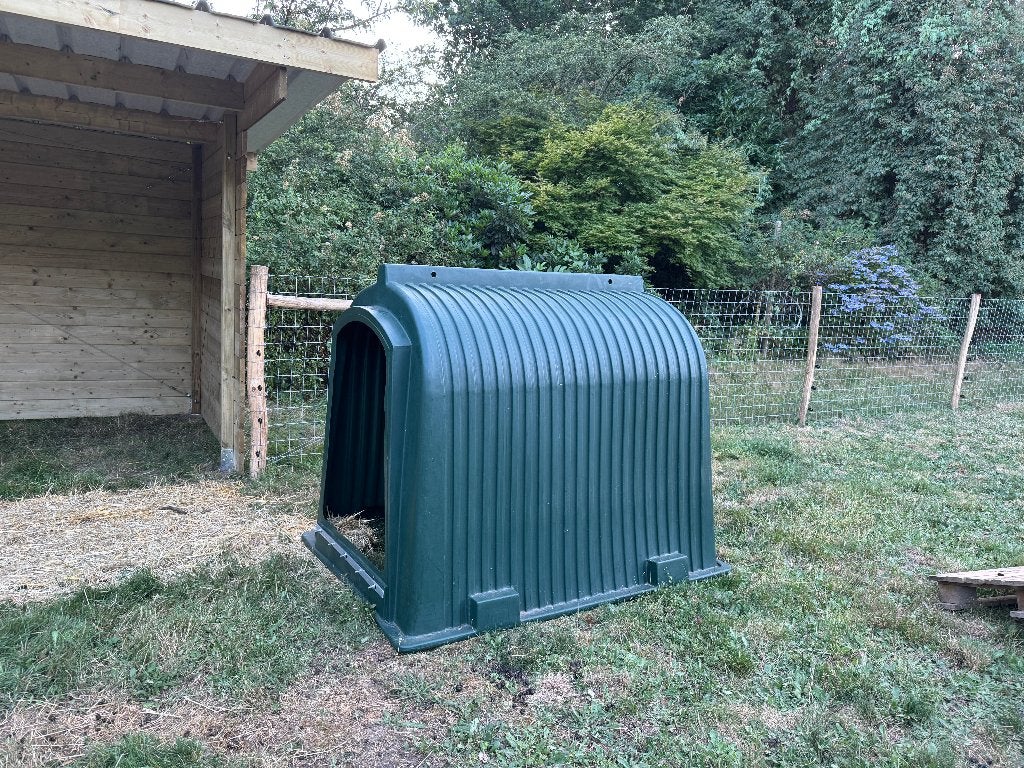 Schuilhok schaap/geit, Stalling