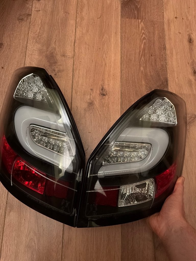 TUNING-VERLICHTING LED CELIS ZWART SKODA FABIA 2006 (02955), Auto-onderdelen, Ophalen of Verzenden, Nieuw, Skoda
