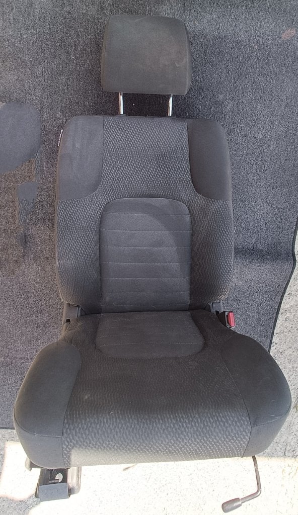 siège passager avant droit tissu NISSAN NAVARA D40 2010, Enlèvement, Utilisé, Nissan