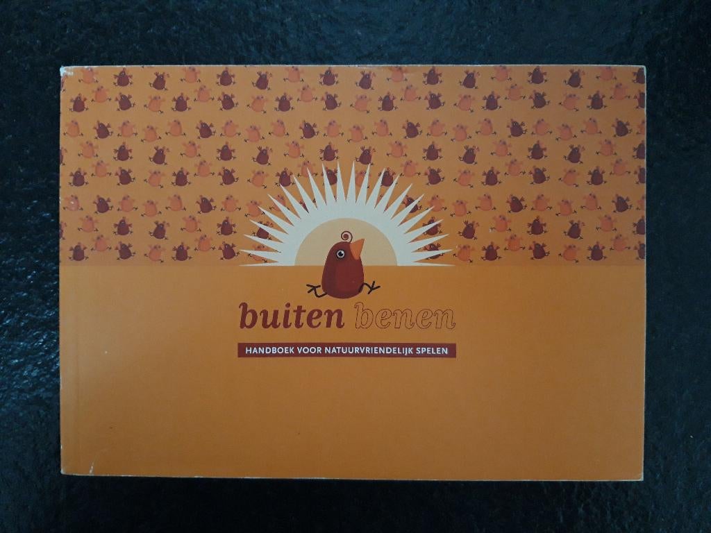 Buiten benen - handboek voor natuurvriendelijk spelen, Boeken, Verzenden, Zo goed als nieuw