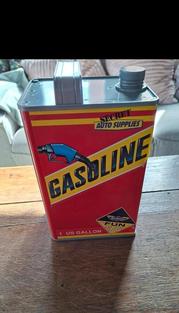 Micro Machine Gas can/Mountain service, Collections, Enlèvement ou Envoi
