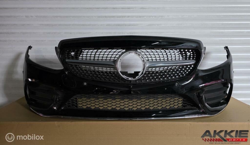 Mercedes c klasse Bumper voor W205 AMG facelift A2058802305, Utilisé, Avant, Enlèvement ou Envoi, Pare-chocs