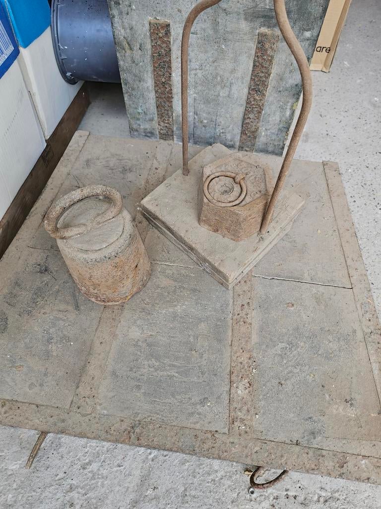 Antieke weegschaal, Huis en Inrichting, Ophalen