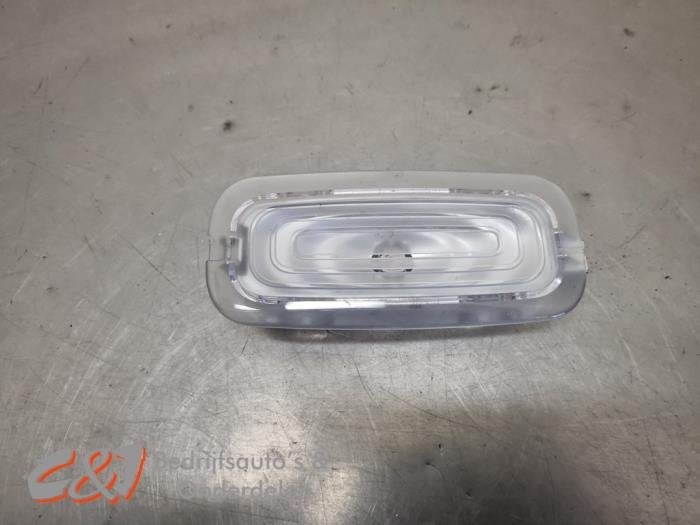Eclairage intérieur avant d'un Mercedes Vito, 3 mois de garantie, Utilisé, -, -