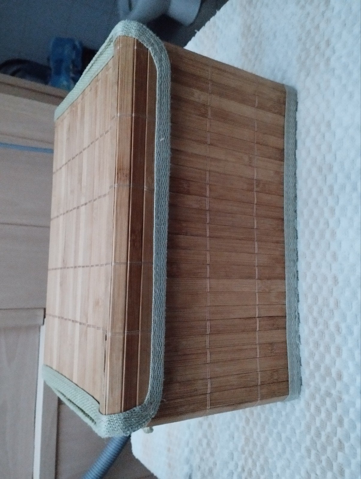 een rieten koffertje kleur beige, Tuin en Terras, Ophalen