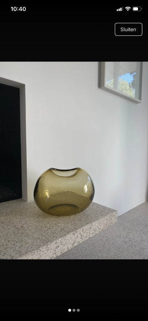 When objects work - kate Hume vaas, Maison & Meubles, Accessoires pour la Maison | Vases, Enlèvement ou Envoi, Neuf, Vert, Verre