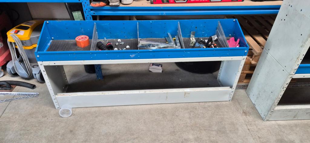 Bedrijfswagen inrichting, Ophalen