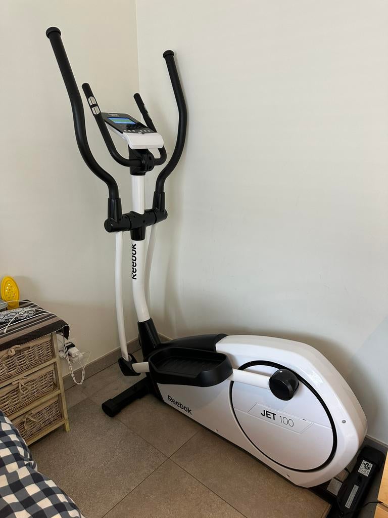 Fitnesstoestel step, Sport en Fitness, Ophalen, Zo goed als nieuw