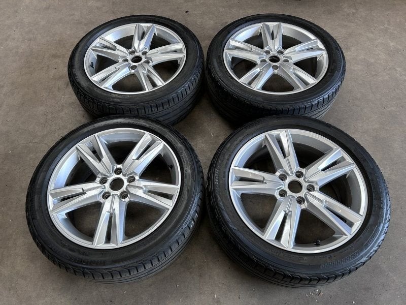 18 inch originele velgen + zomerbanden Seat Ateca, Autos : Pièces & Accessoires, Pneus et Jantes, -, 18 pouces, Utilisé