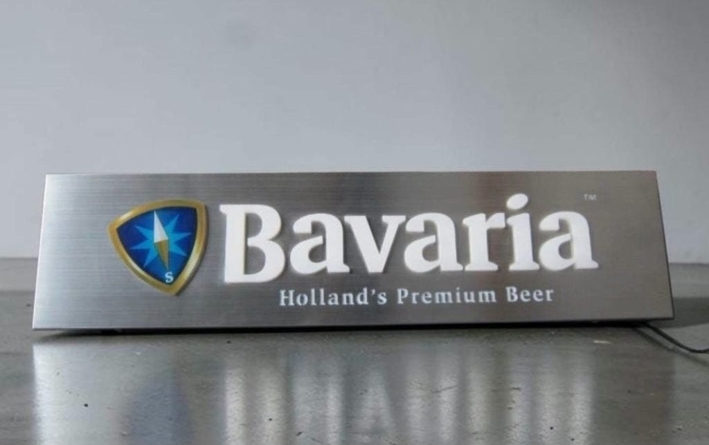 Verlicht led reclamebord voor Bavaria, Nederlands biermerk🍺, Verzamelen, Ophalen, Gebruikt, Lichtbak of (neon) lamp